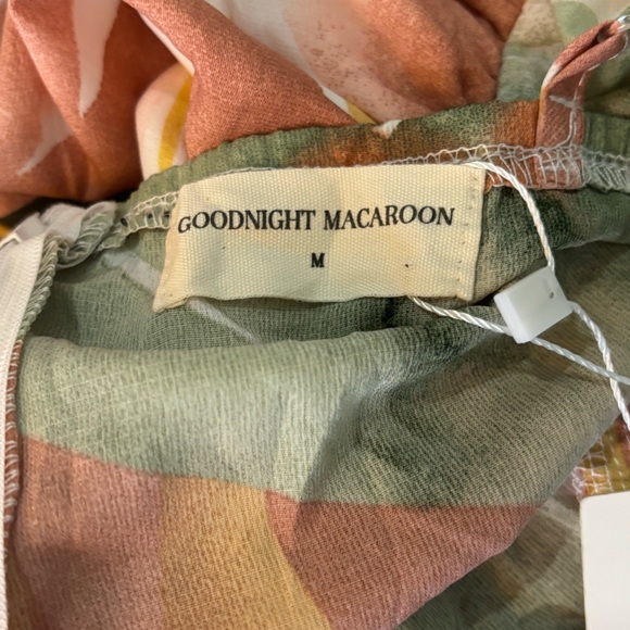 NWT - Goodnight Macaroon 'Payton' High-waist Lace-up Ruffle Maxi Dress - Picture 6 of 7